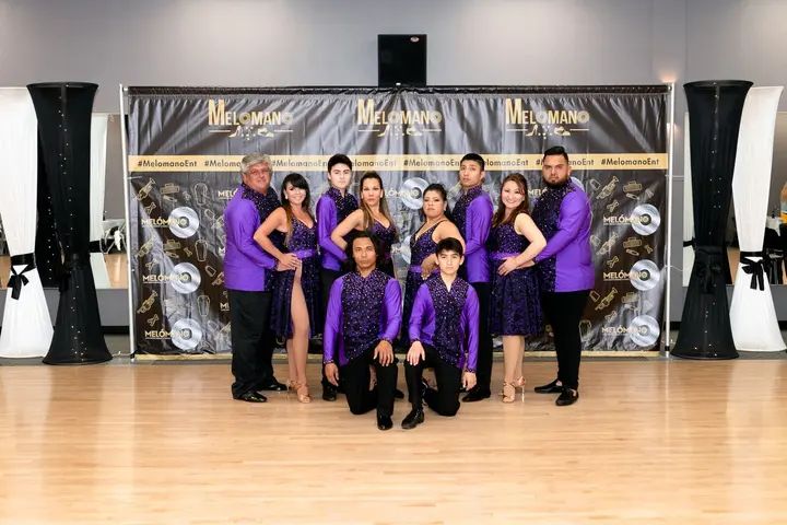 Photoshoot pics! Just another perk of being part of the Melómano Dance Family!!! Learn more about our classes, dance teams, and events at www.melomano.us