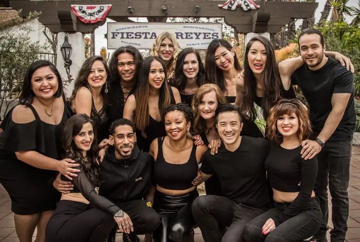 Photoshoot pics! Just another perk of being part of the Melómano Dance Family!!! Learn more about our classes, dance teams, and events at www.melomano.us