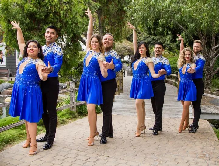 Photoshoot pics! Just another perk of being part of the Melómano Dance Family!!! Learn more about our classes, dance teams, and events at www.melomano.us