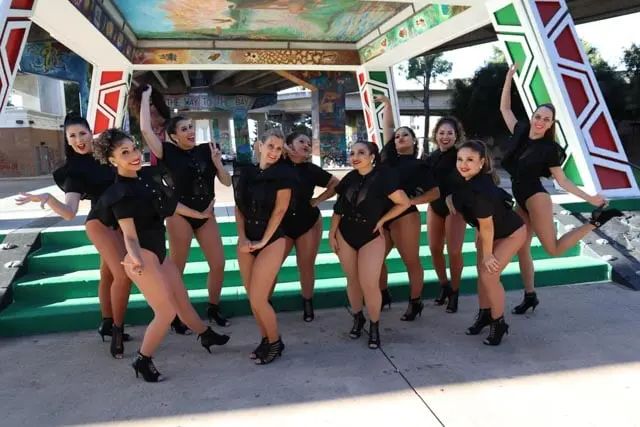 Photoshoot pics! Just another perk of being part of the Melómano Dance Family!!! Learn more about our classes, dance teams, and events at www.melomano.us