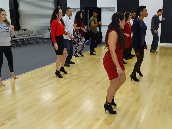 DECEMBER 2018 BACHATA SOCIAL gallery photo