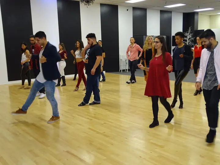 DECEMBER 2018 BACHATA SOCIAL gallery photo