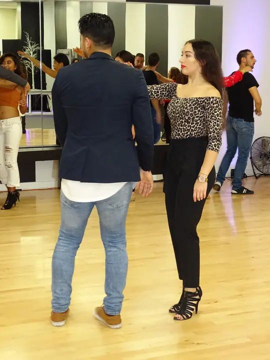DECEMBER 2018 BACHATA SOCIAL gallery photo