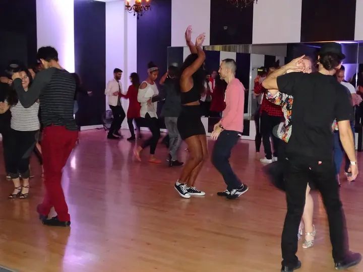 DECEMBER 2018 BACHATA SOCIAL gallery photo