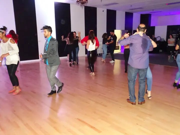 DECEMBER 2018 BACHATA SOCIAL gallery photo