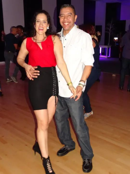 DECEMBER 2018 BACHATA SOCIAL gallery photo