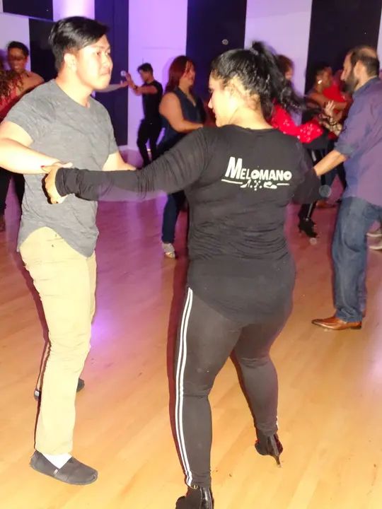 DECEMBER 2018 BACHATA SOCIAL gallery photo