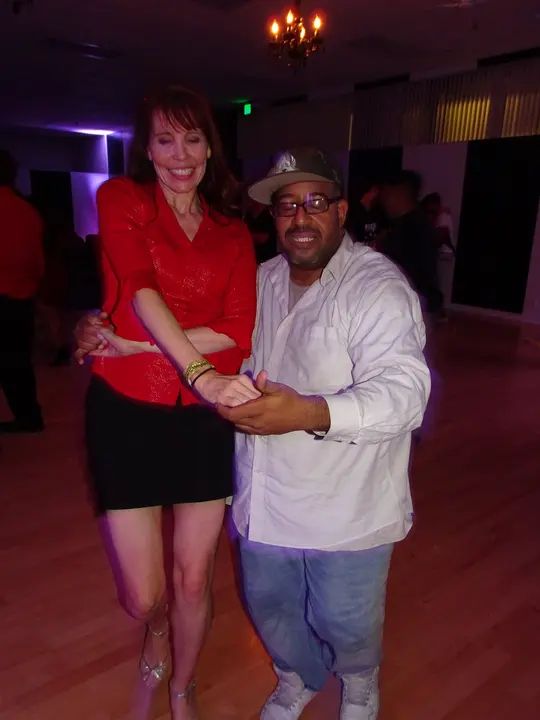 DECEMBER 2018 BACHATA SOCIAL gallery photo