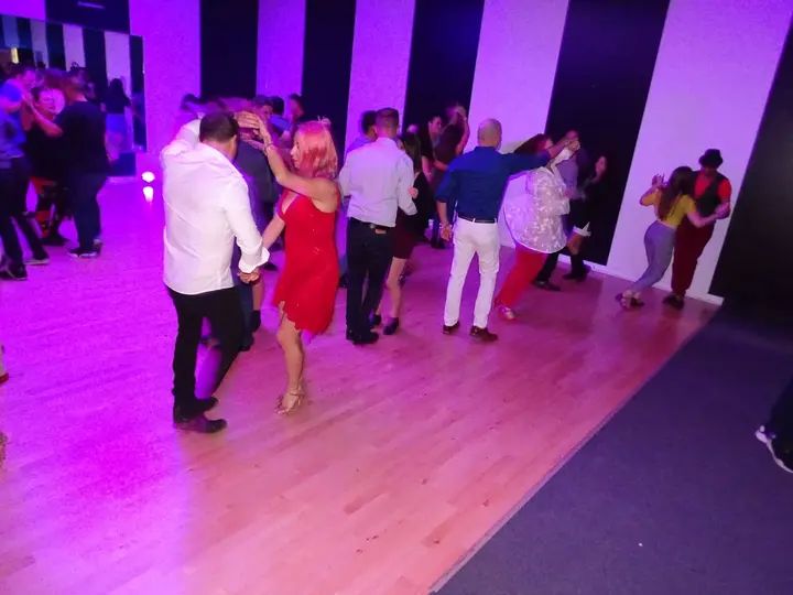 Melómano Bachata Social February 2019 gallery photo