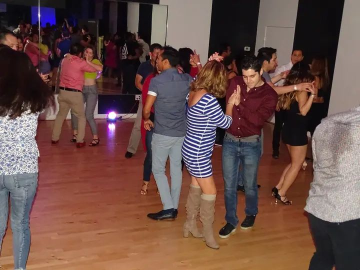 Melómano Bachata Social February 2019 gallery photo
