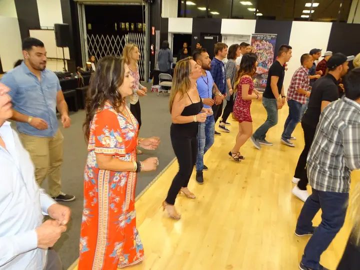 Melomano April 2019 Bachata Social gallery photo