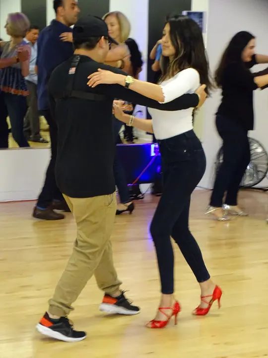 Melomano April 2019 Bachata Social gallery photo