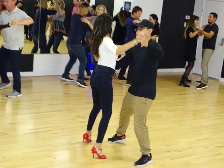 Melomano April 2019 Bachata Social gallery photo