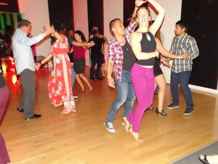 Melomano April 2019 Bachata Social gallery photo
