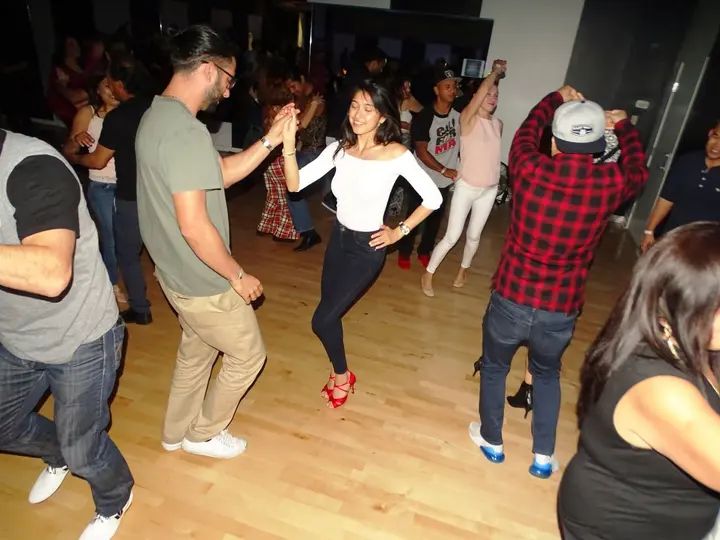 Melomano April 2019 Bachata Social gallery photo
