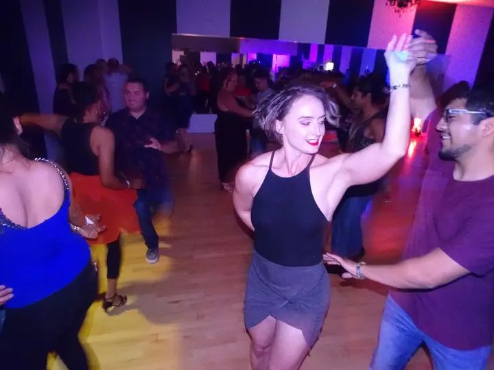Melomano April 2019 Bachata Social gallery photo