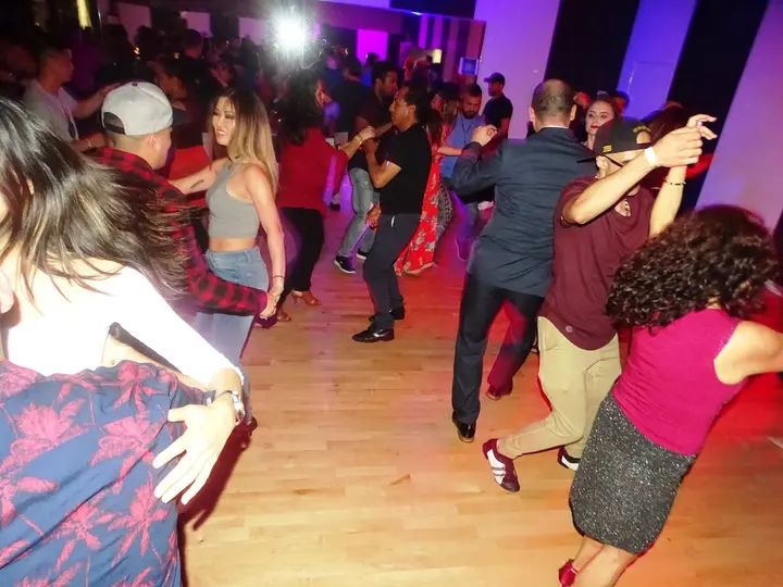 Melomano April 2019 Bachata Social gallery photo
