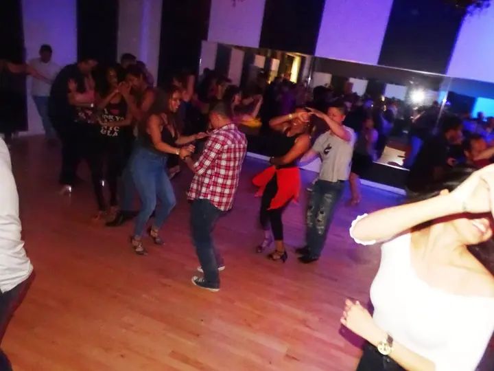 Melomano April 2019 Bachata Social gallery photo