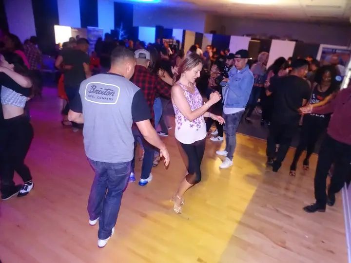 Melomano April 2019 Bachata Social gallery photo