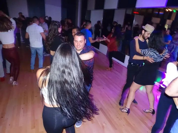Melomano April 2019 Bachata Social gallery photo