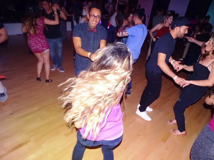 Melomano April 2019 Bachata Social gallery photo