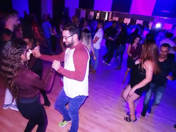 Melomano April 2019 Bachata Social gallery photo
