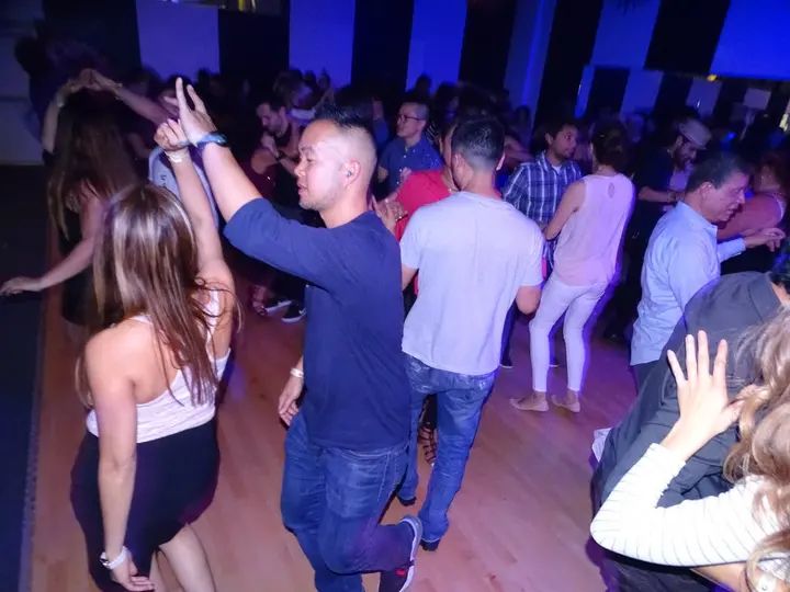 Melomano April 2019 Bachata Social gallery photo
