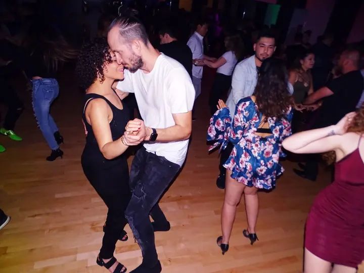 Melomano April 2019 Bachata Social gallery photo