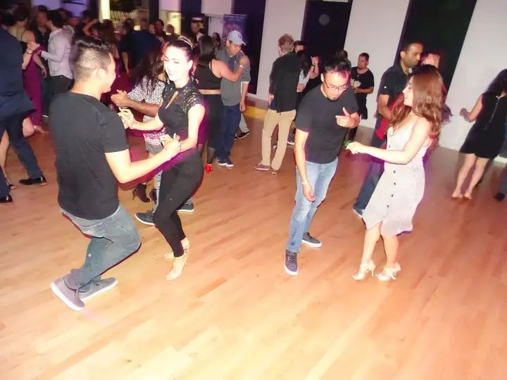 Melomano April 2019 Bachata Social gallery photo