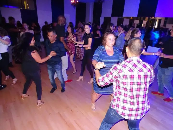 Melomano April 2019 Bachata Social gallery photo