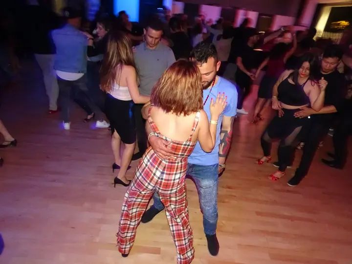 Melomano April 2019 Bachata Social gallery photo