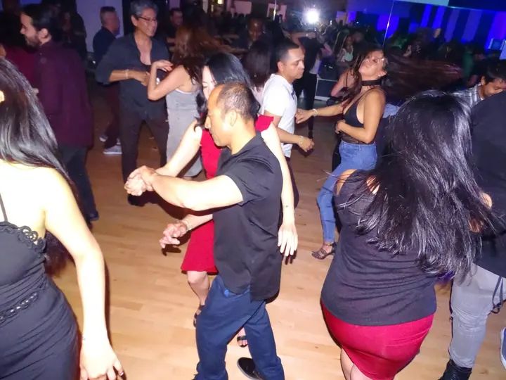 Melomano April 2019 Bachata Social gallery photo