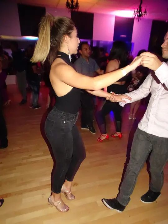 Melomano April 2019 Bachata Social gallery photo
