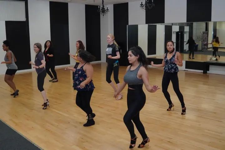 Melómano Dance Practices! gallery photo