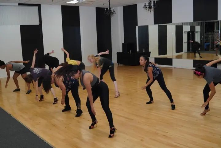 Melómano Dance Practices! gallery photo