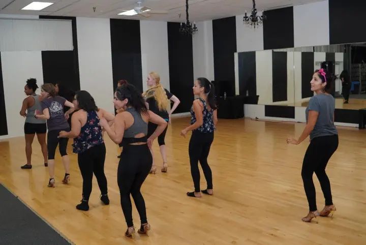 Melómano Dance Practices! gallery photo