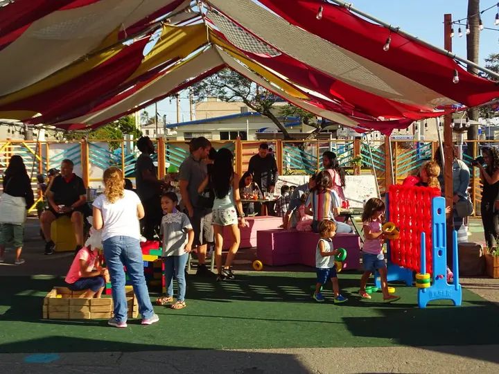 Salsa Sabado Kick-Off gallery photo