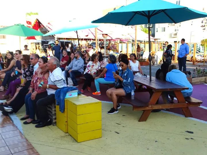 Salsa Sabado Kick-Off gallery photo