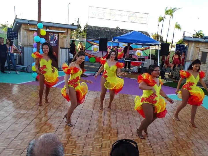 Salsa Sabado Kick-Off gallery photo