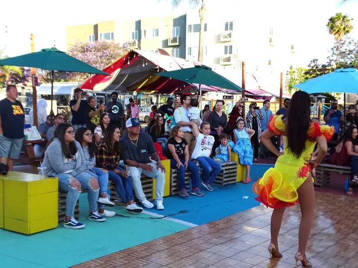 Salsa Sabado Kick-Off gallery photo