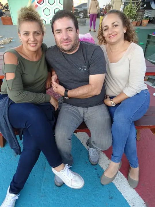 Salsa Sabado Kick-Off gallery photo