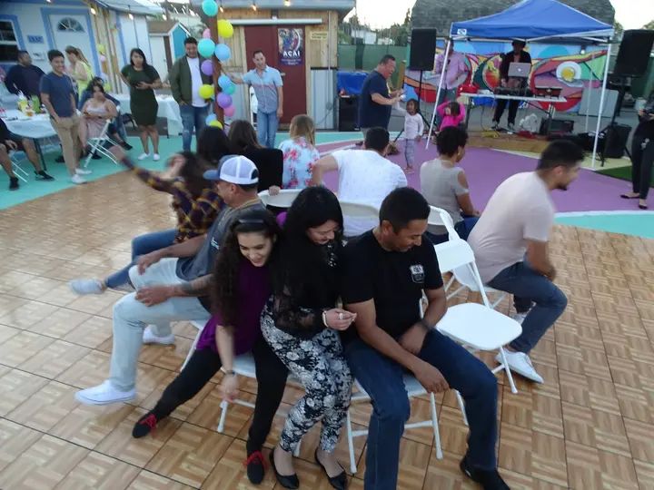 Salsa Sabado Kick-Off gallery photo