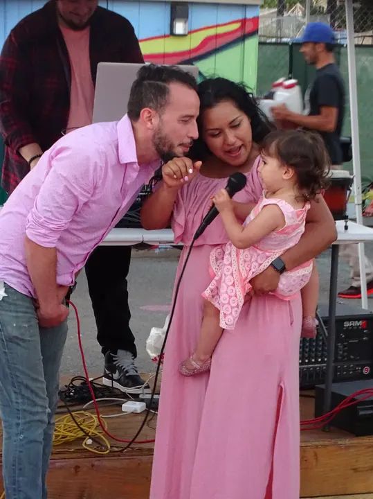 Salsa Sabado Kick-Off gallery photo