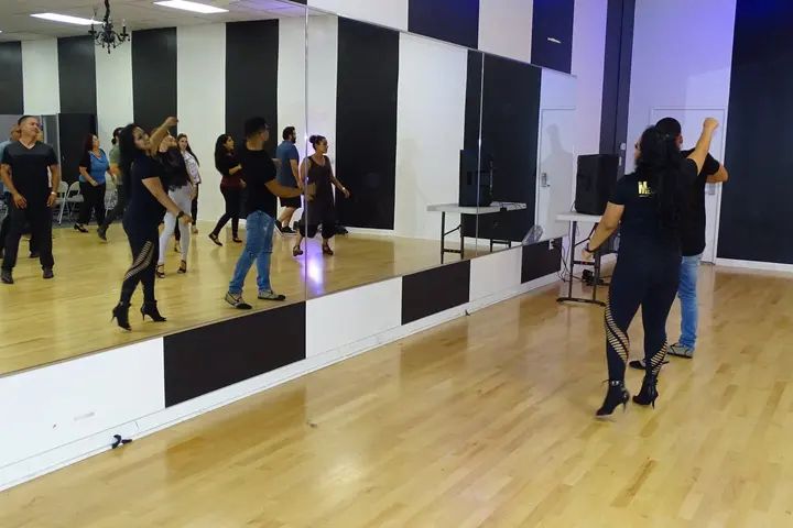 July 2019 Bachata Social gallery photo