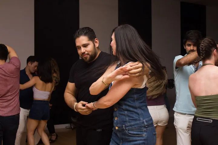 Melómano August Romantica Social gallery photo