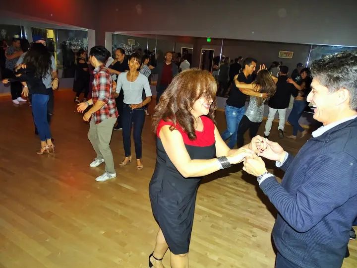 November 2019 Romantica Social gallery photo