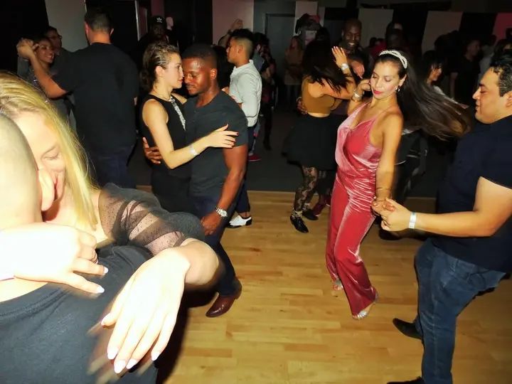 November 2019 Romantica Social gallery photo