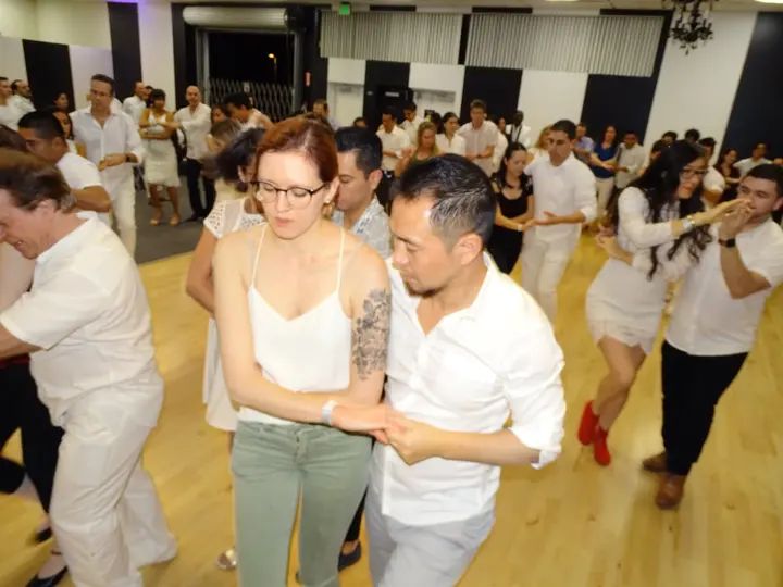 December 2019 Melomano Winter White Debut gallery photo