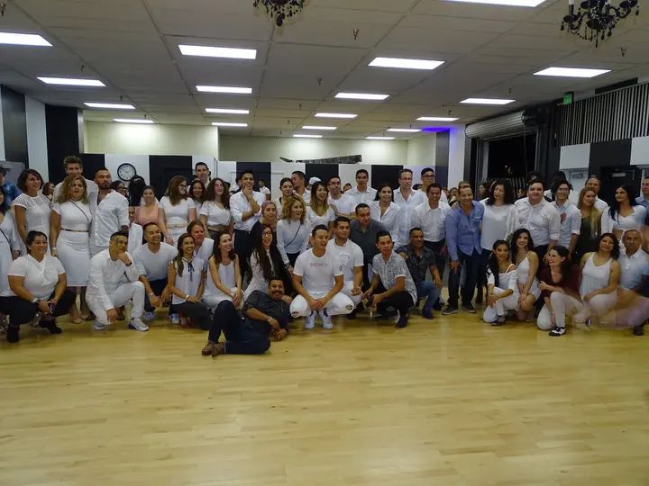 December 2019 Melomano Winter White Debut gallery photo