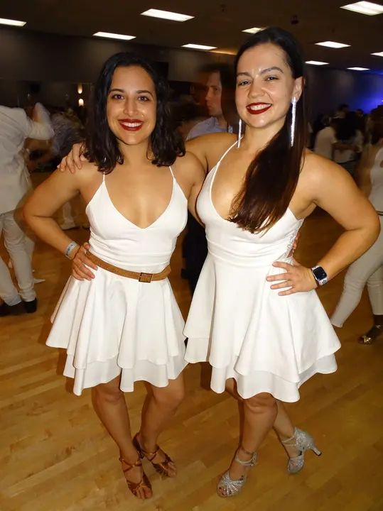 December 2019 Melomano Winter White Debut gallery photo